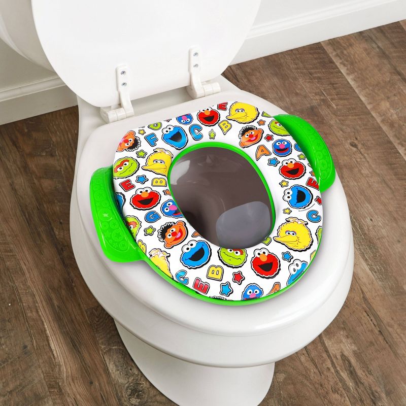 Nickelodeon PAW Patrol "Skye & Everest" Soft Potty Seat with Potty Hook