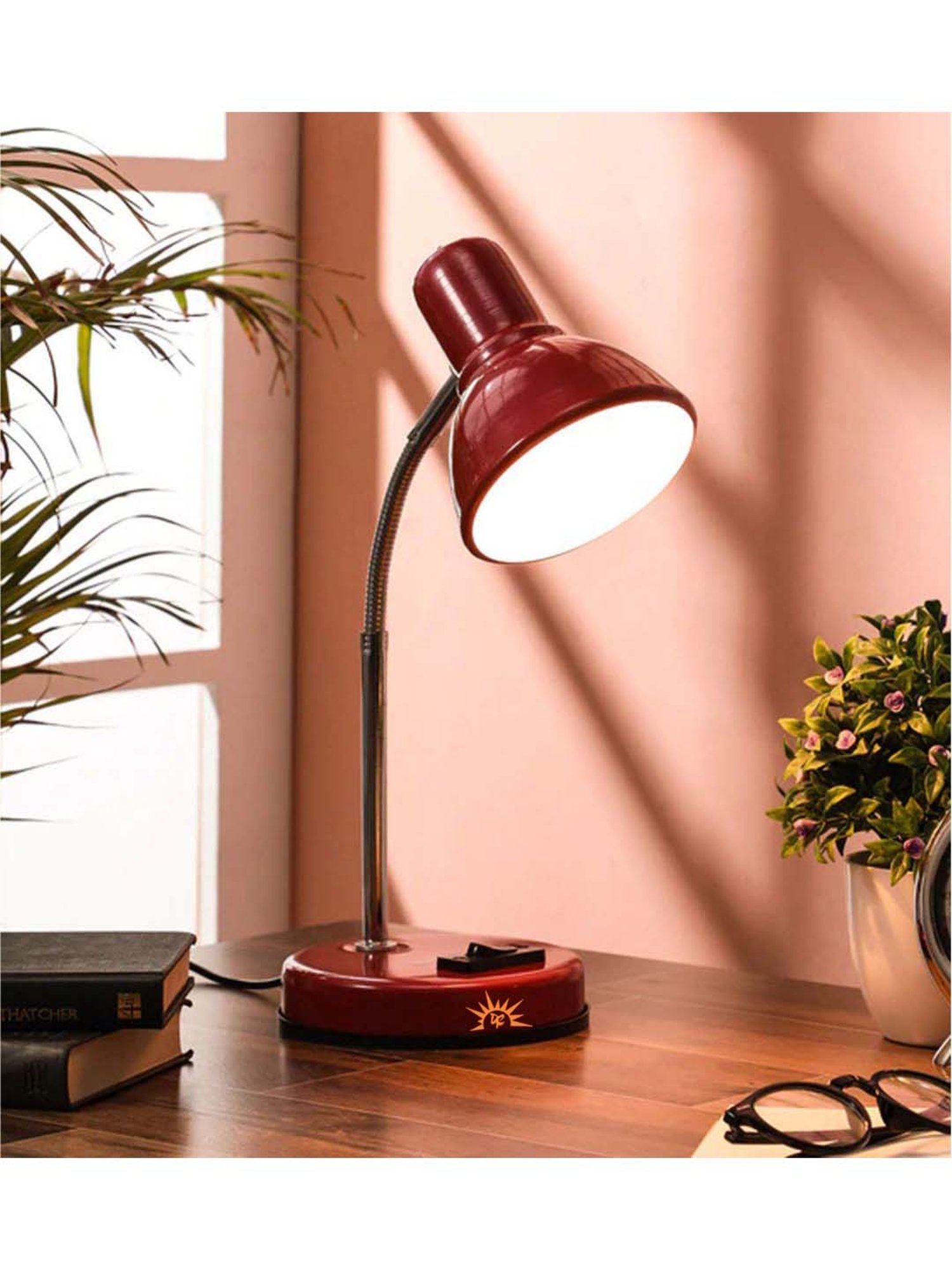 DecorativeRay Red Iron Study Table Lamp - Set of 1