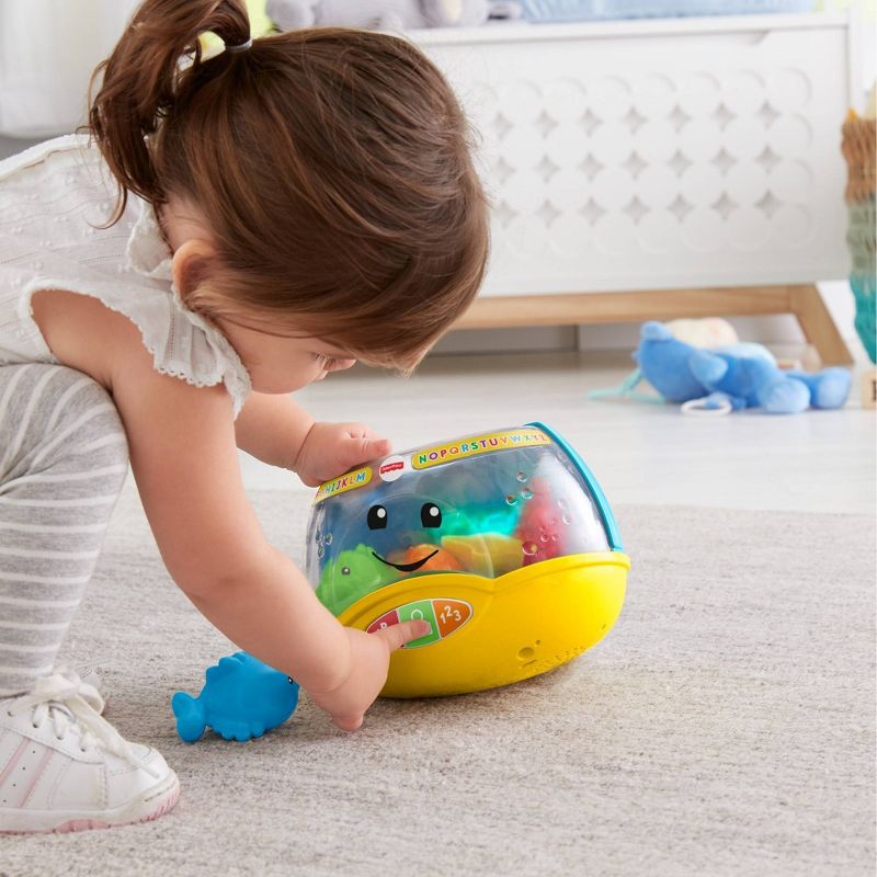 Fisher-Price Laugh and Learn Magical Lights Fishbowl