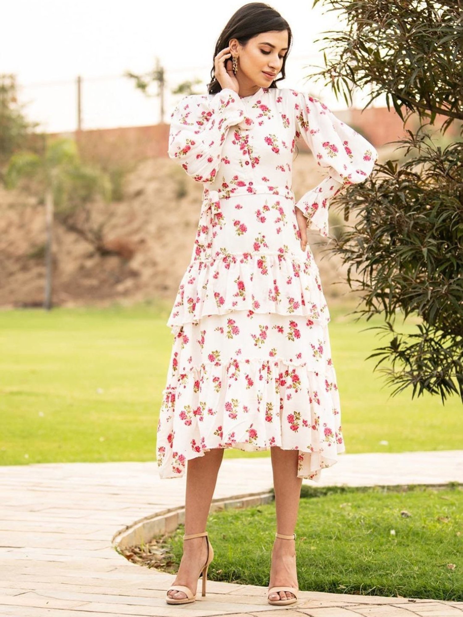 BInfinite White Orchid Asymmetric Layered Dress