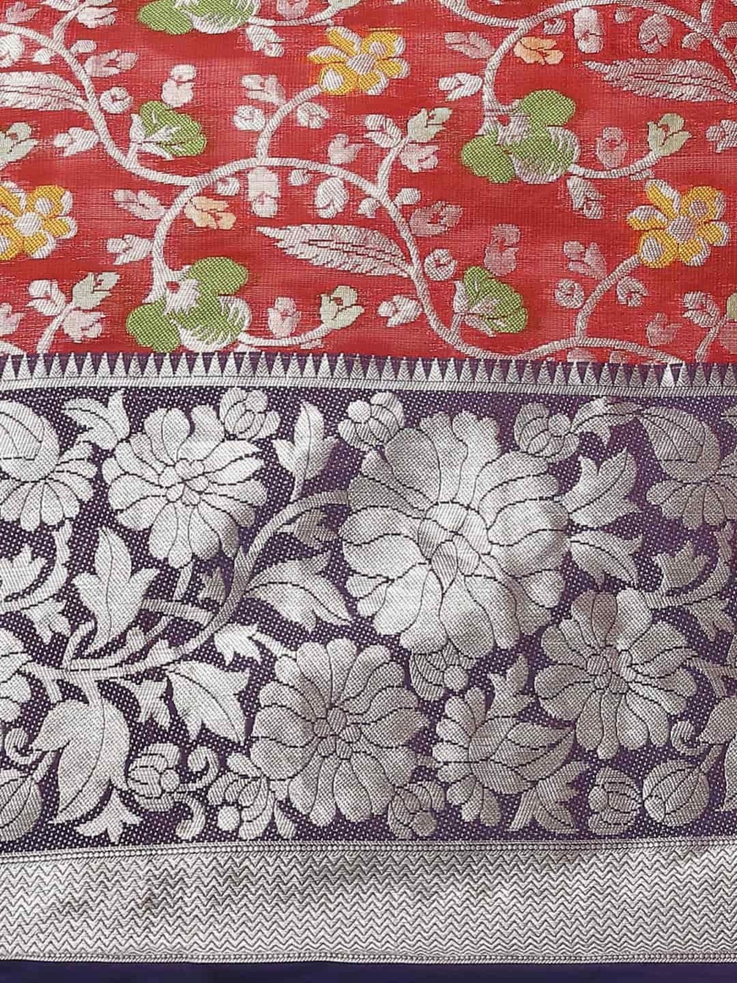 Unnati Silks Grey Cotton Printed Saree With Unstitched Blouse