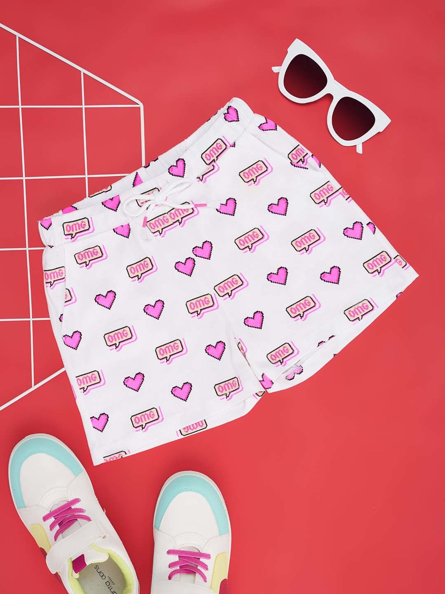 Pantaloons Junior Kids White & Pink Cotton Printed Shorts