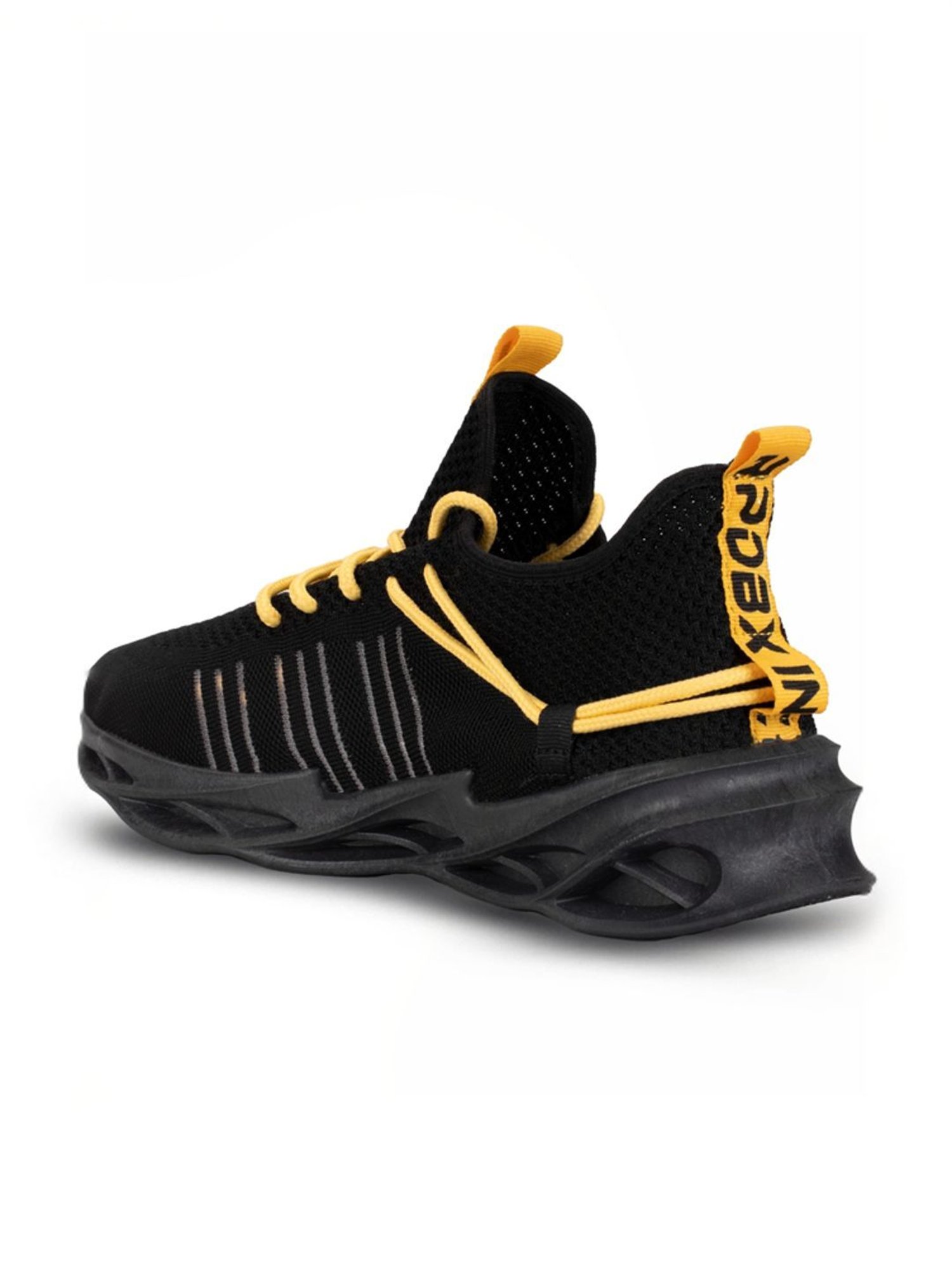 Rapid Box Men's Black Running Shoes