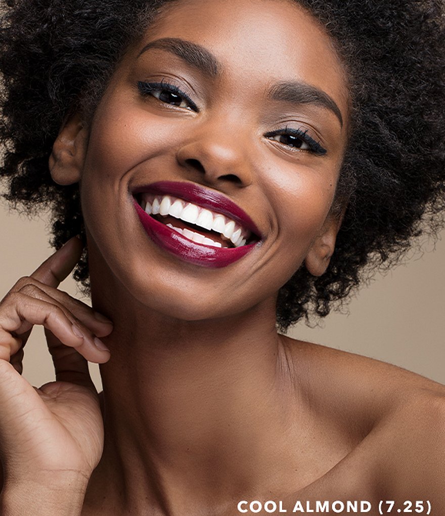 Bobbi Brown Skin Long-Wear Weightless Foundation SPF15