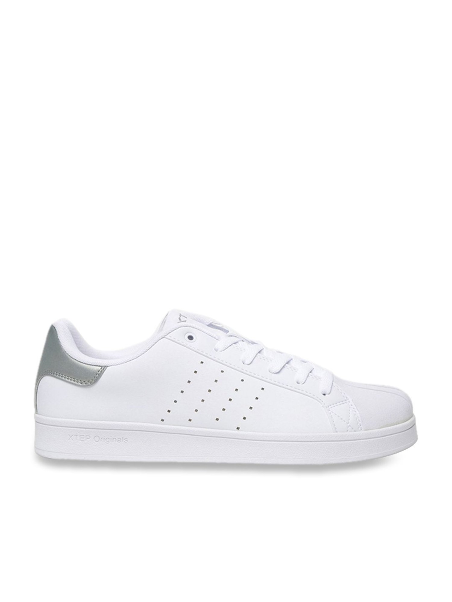 Xtep Men's Dynamic White Skateboarding Shoes