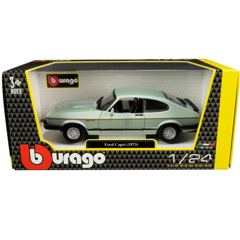 Porsche Macan Turbo Red 1/24 Diecast Model Car by Welly