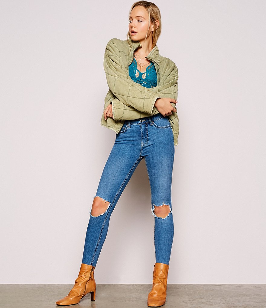 J.McLaughlin Durham Sleeveless Ruffle V-Neck Denim Blouse