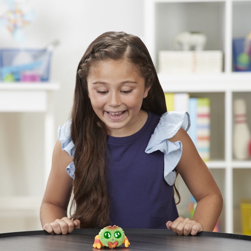 Yellies! Klutzers Voice-Activated Spider Pet