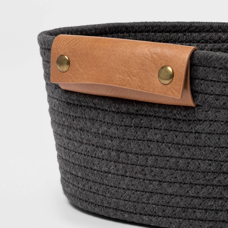 CosmoLiving by Cosmopolitan Contemporary Seagrass Storage Basket Brown