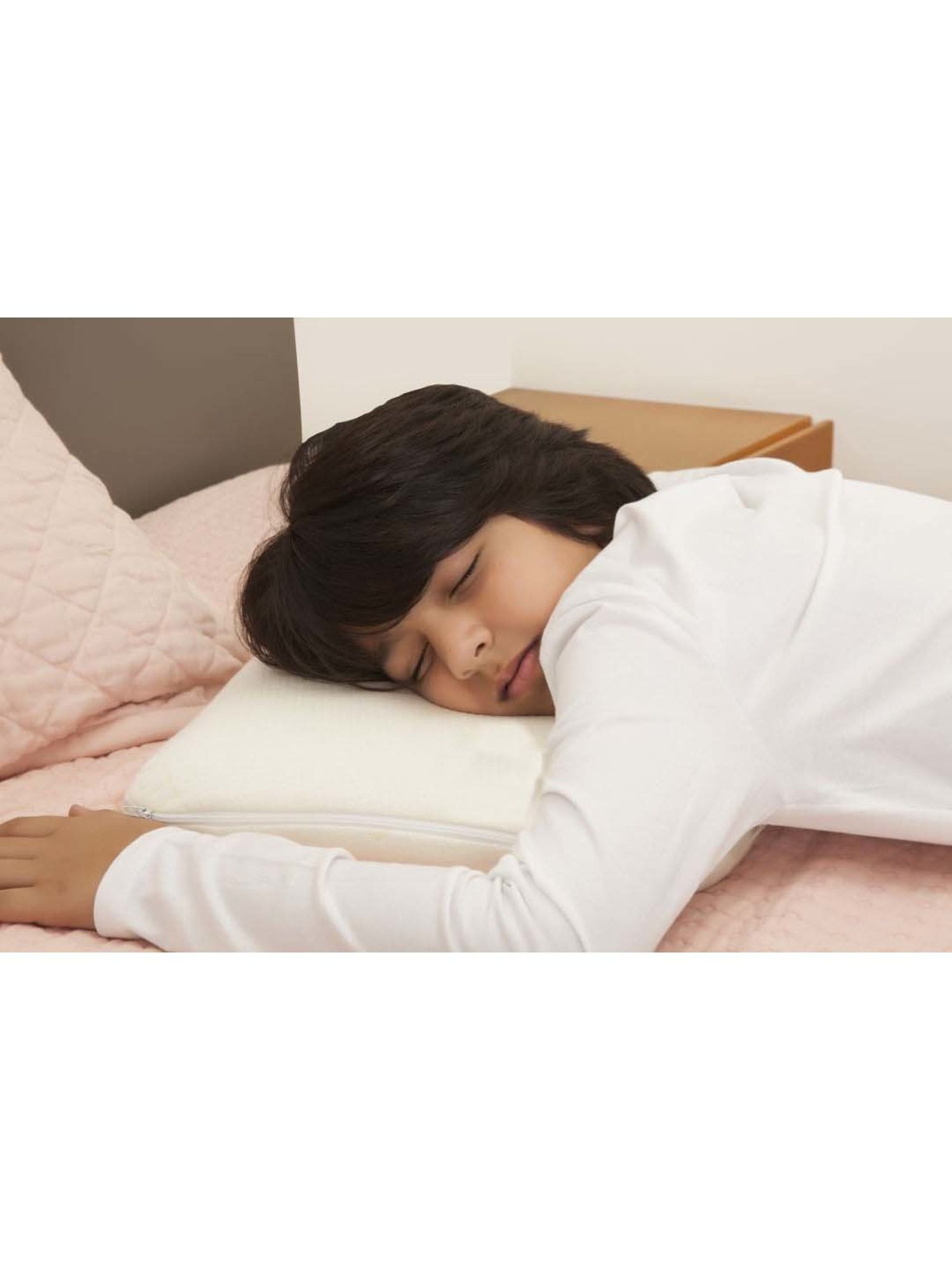 The White Willow White Regular Kids Pillow - Set of 1