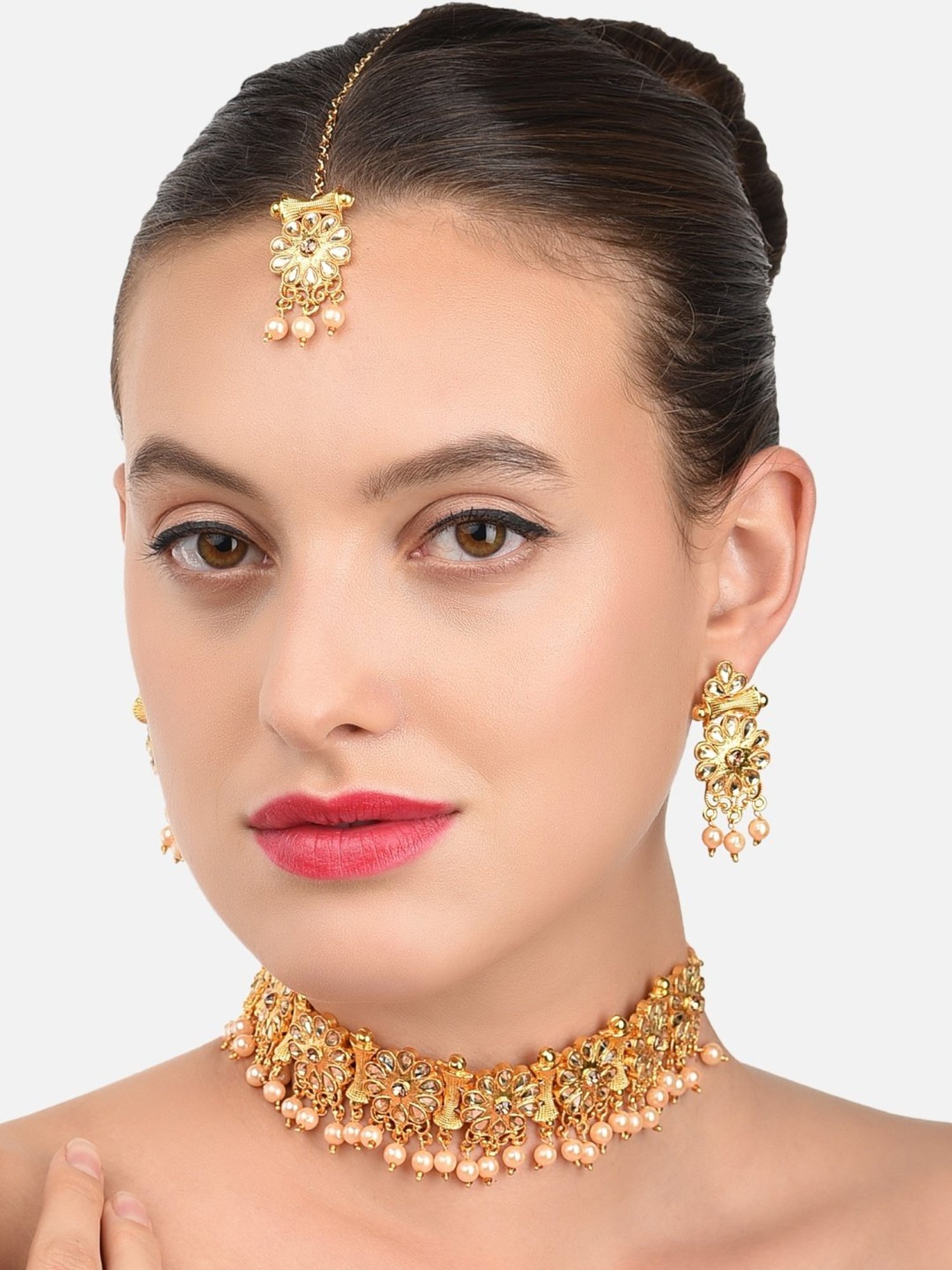 Zaveri Pearls Gold Tone Flowers & Pearls Choker Necklace, Earring & Maangtikka Set-ZPFK9845
