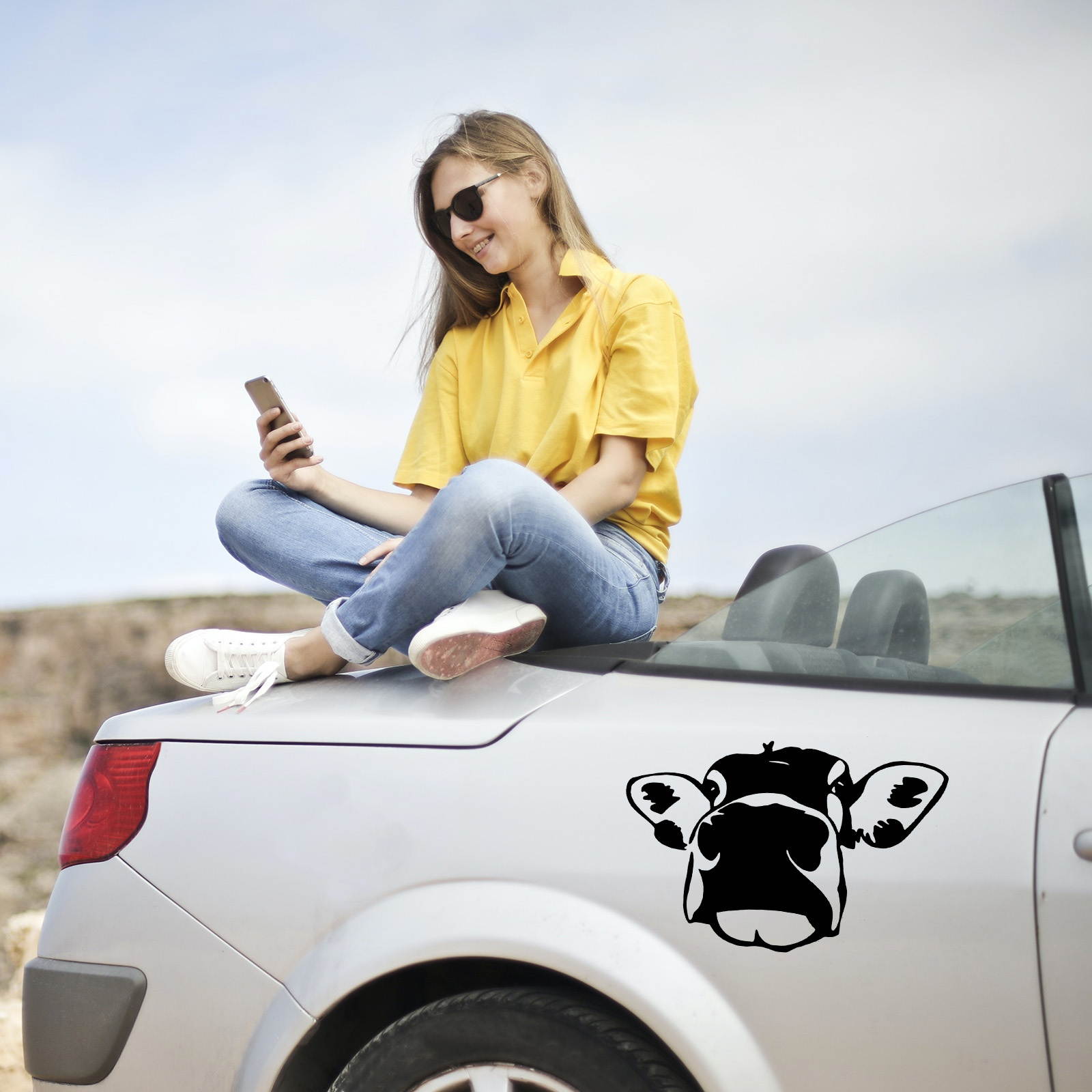 1Pc Cow Car Window Beautify Sticker PVC Car Decal Creative Sticker Car Sticker