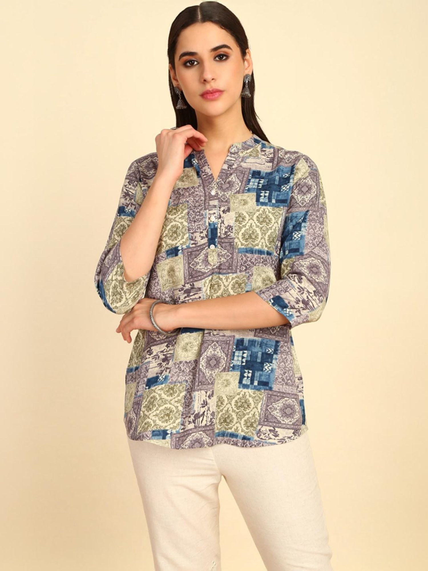 Soch Womens Grey Rayon Ethnic Motifs Foil Printed Tunic