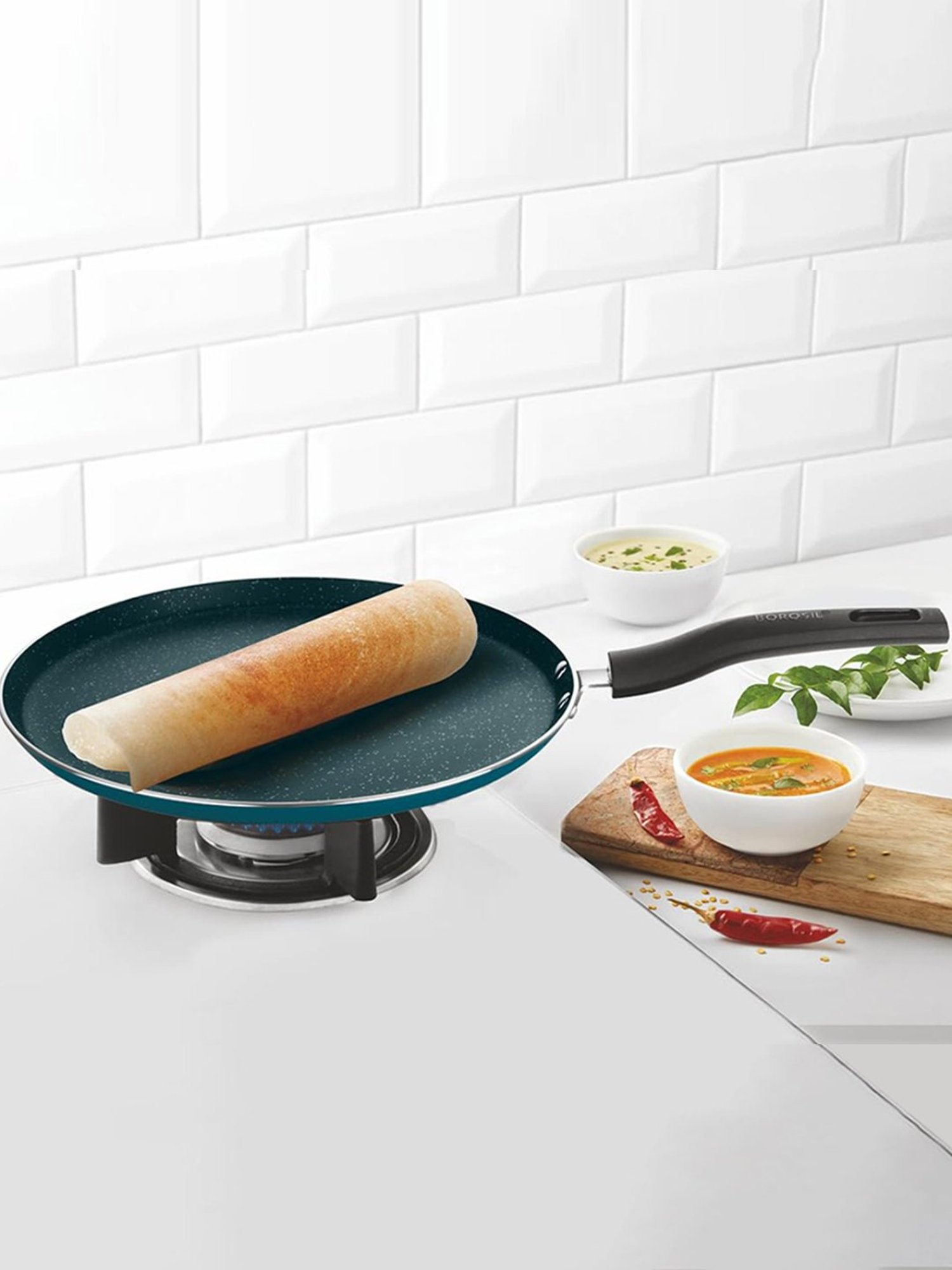 Borosil Aluminium 28 cm Induction Non-Stick Tawa with Wood-Finish Handle (Blue)