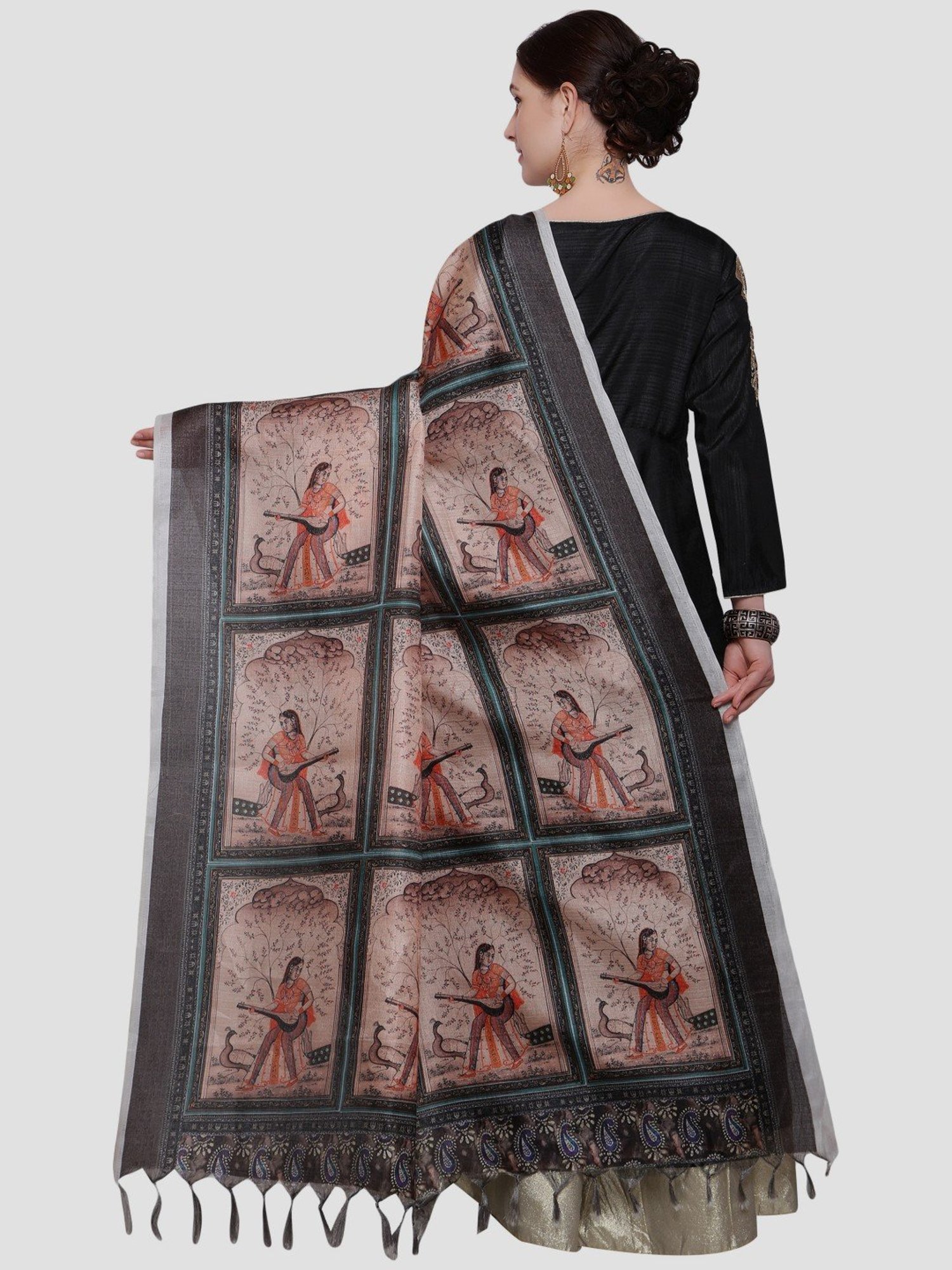 Saree Mall Beige Printed Dupatta