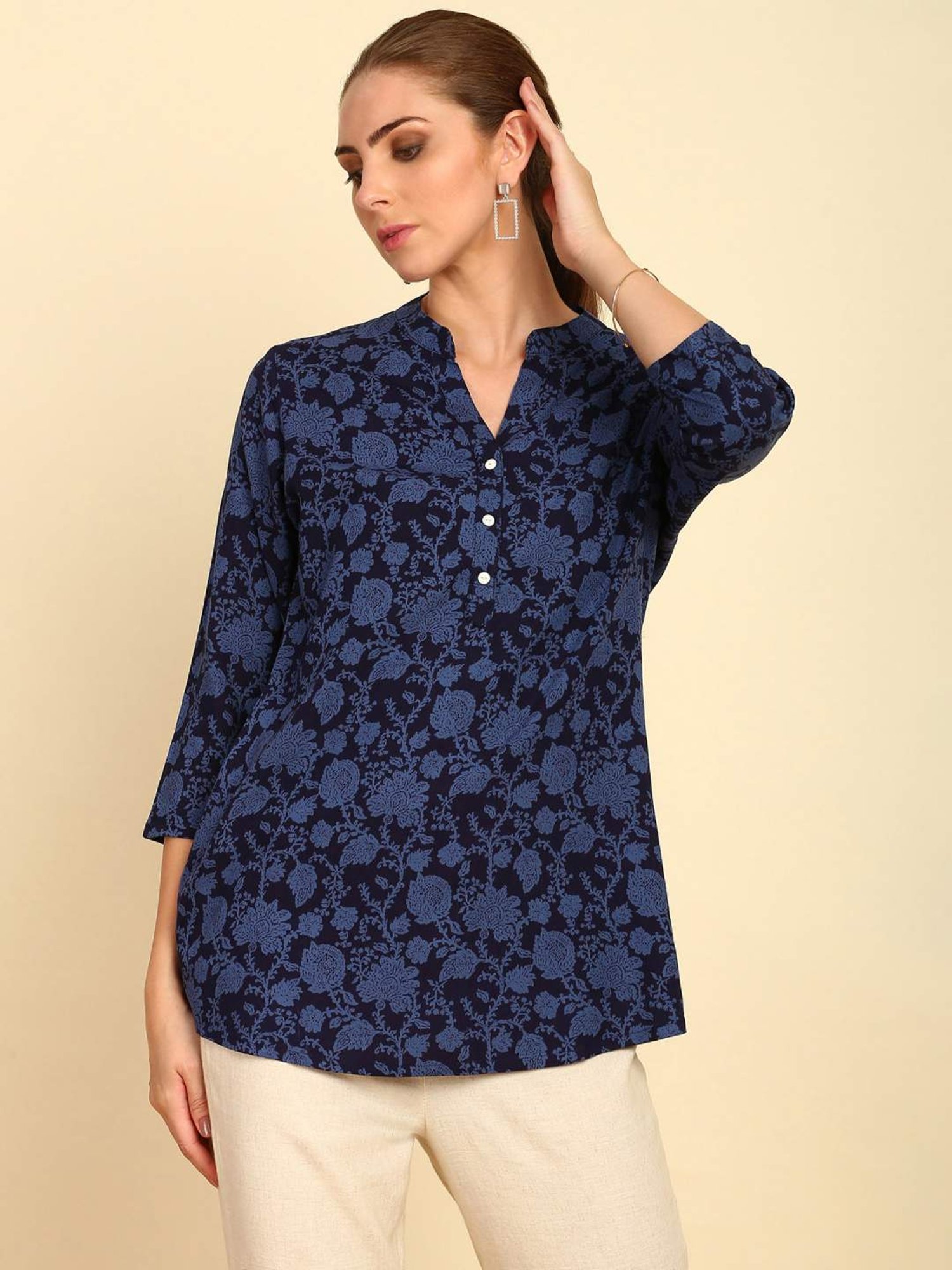 Soch Womens Navy Blue Floral Printed Mandarin Collar Rayon Tunic