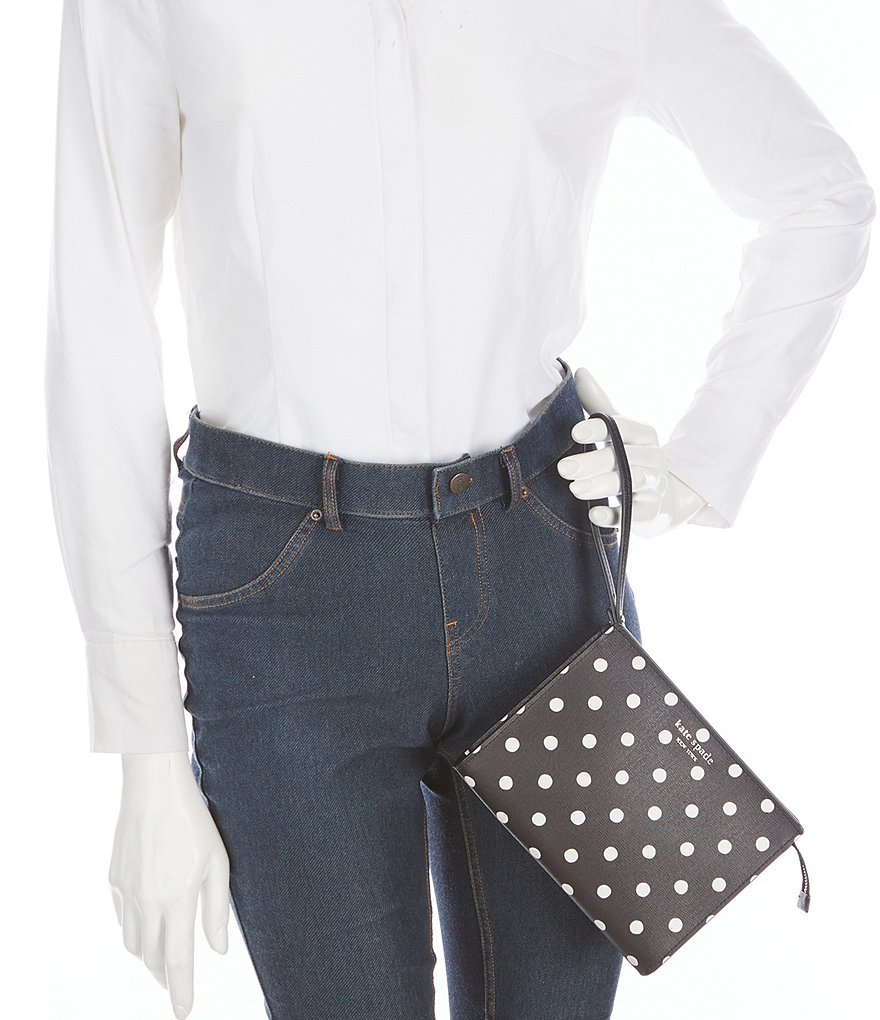 HOBO Link Leather Zip Wristlet