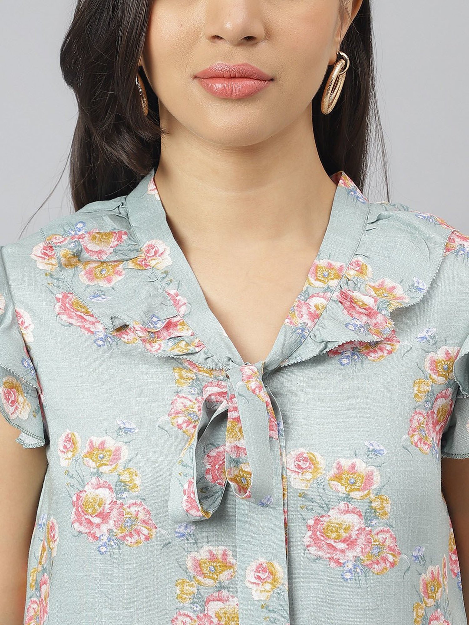 Latin Quarters Light Pewter Floral Print Top