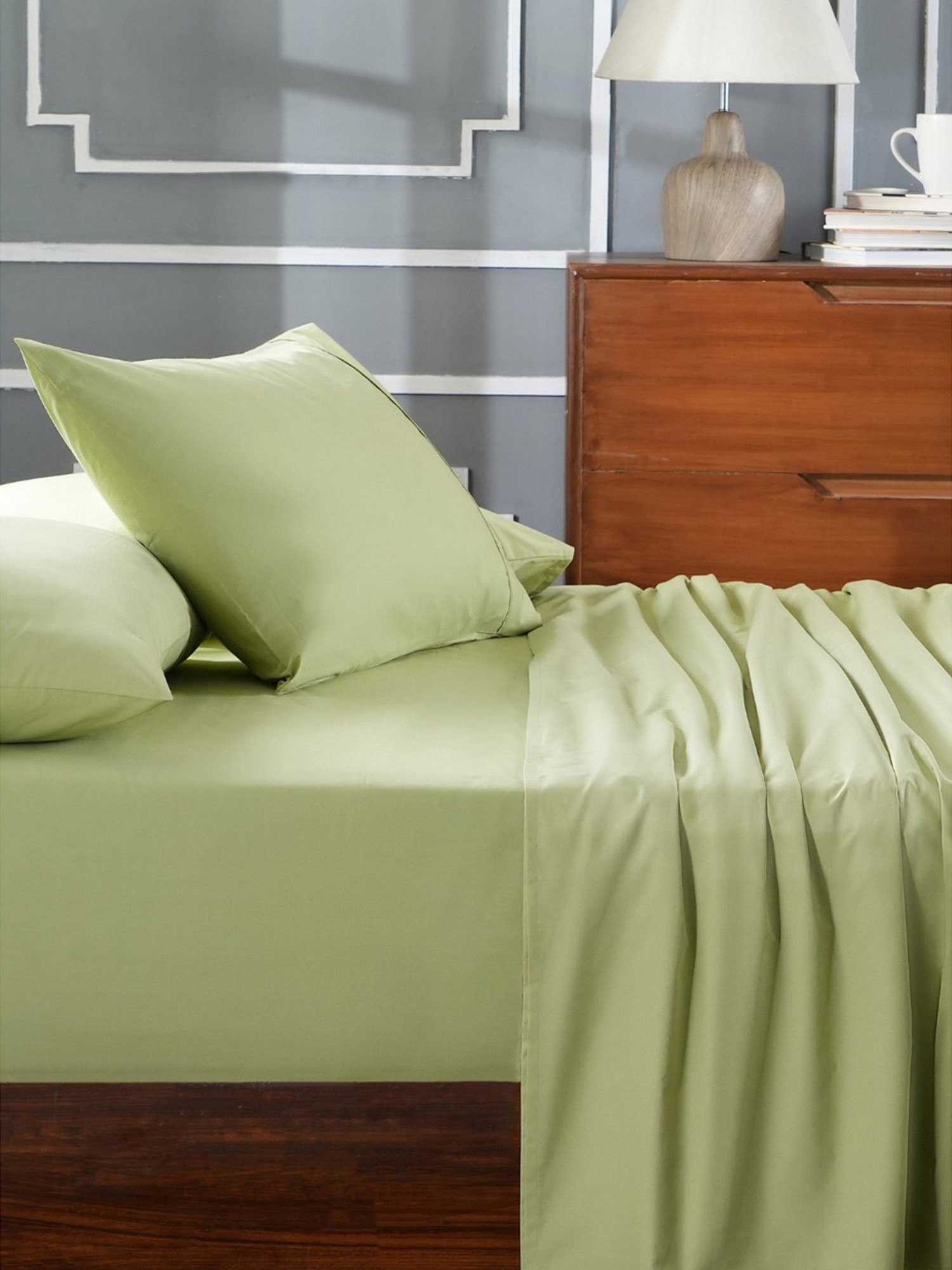 Maspar Colorart Eden Sage Green 144 TC Cotton King Bed Sheet With 2 Pillow Covers