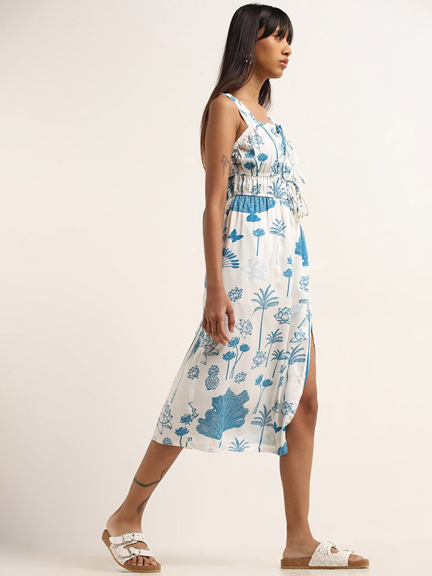 Bombay Paisley by Westside White Foliage Print A-Line Slit Dress