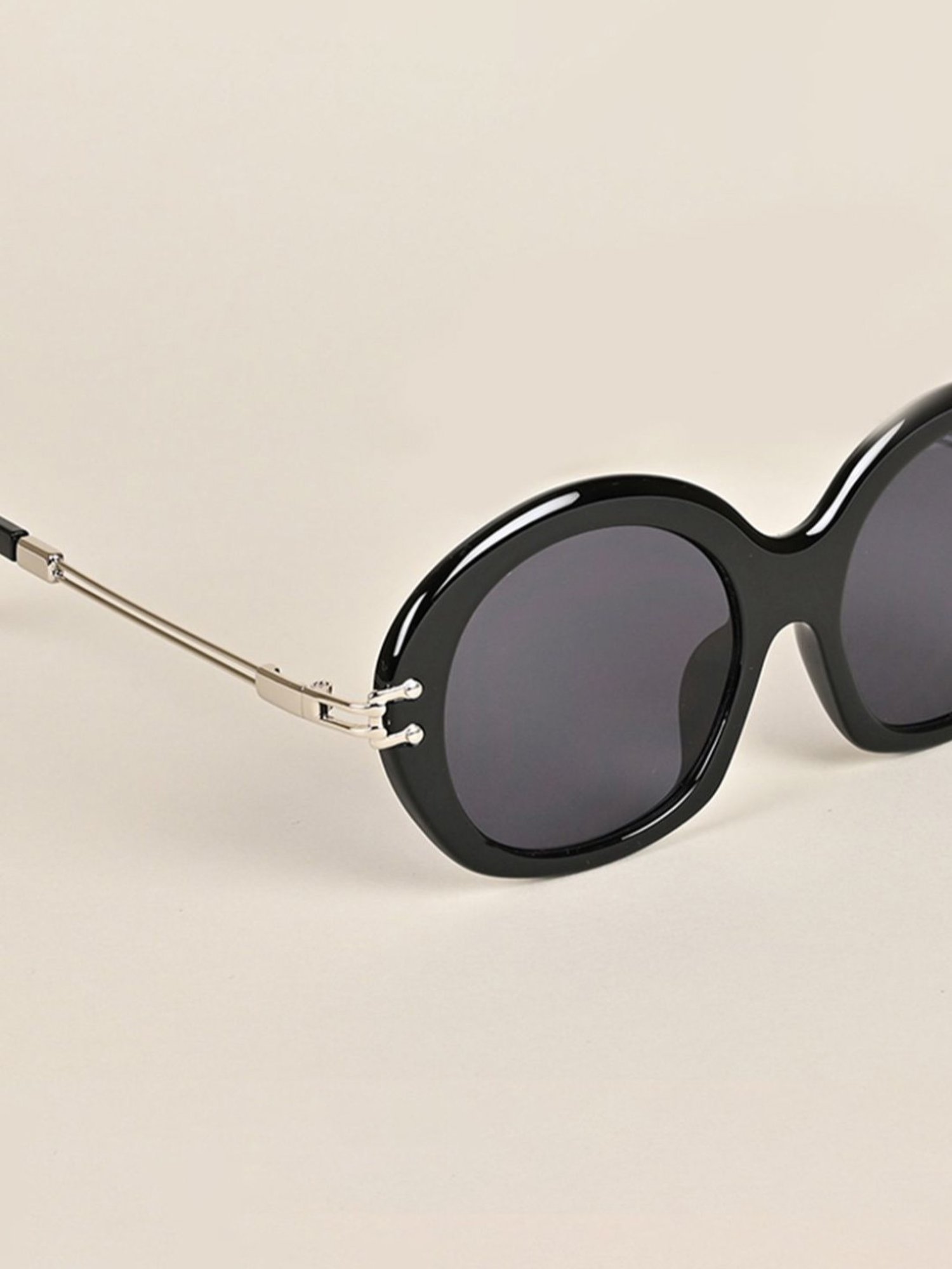 Voyage Black Oversize Irregular UV Protection Sunglasses for Women