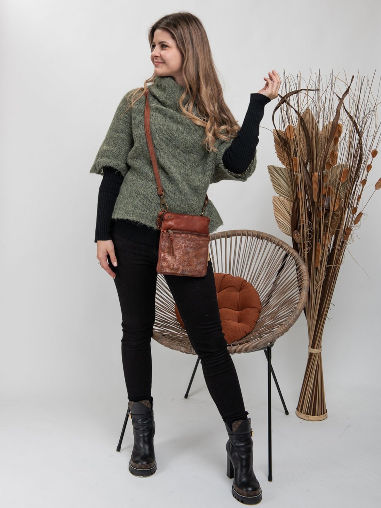 Art N Vintage Simona Cognac Leather Textured Small Sling Handbag