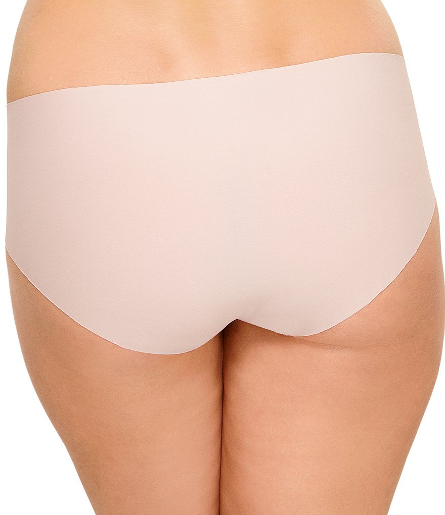 b.tempt'd by Wacoal B. Bare Hipster