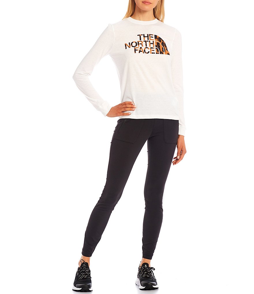 The North Face Half Dome Crew Neck Long Sleeve Tee