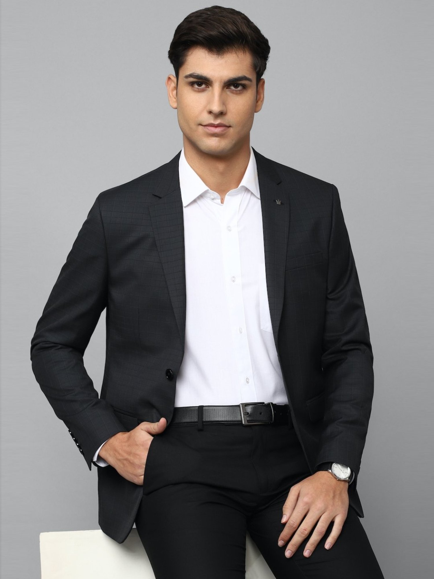 Louis Philippe Black Slim Fit Checks Blazer