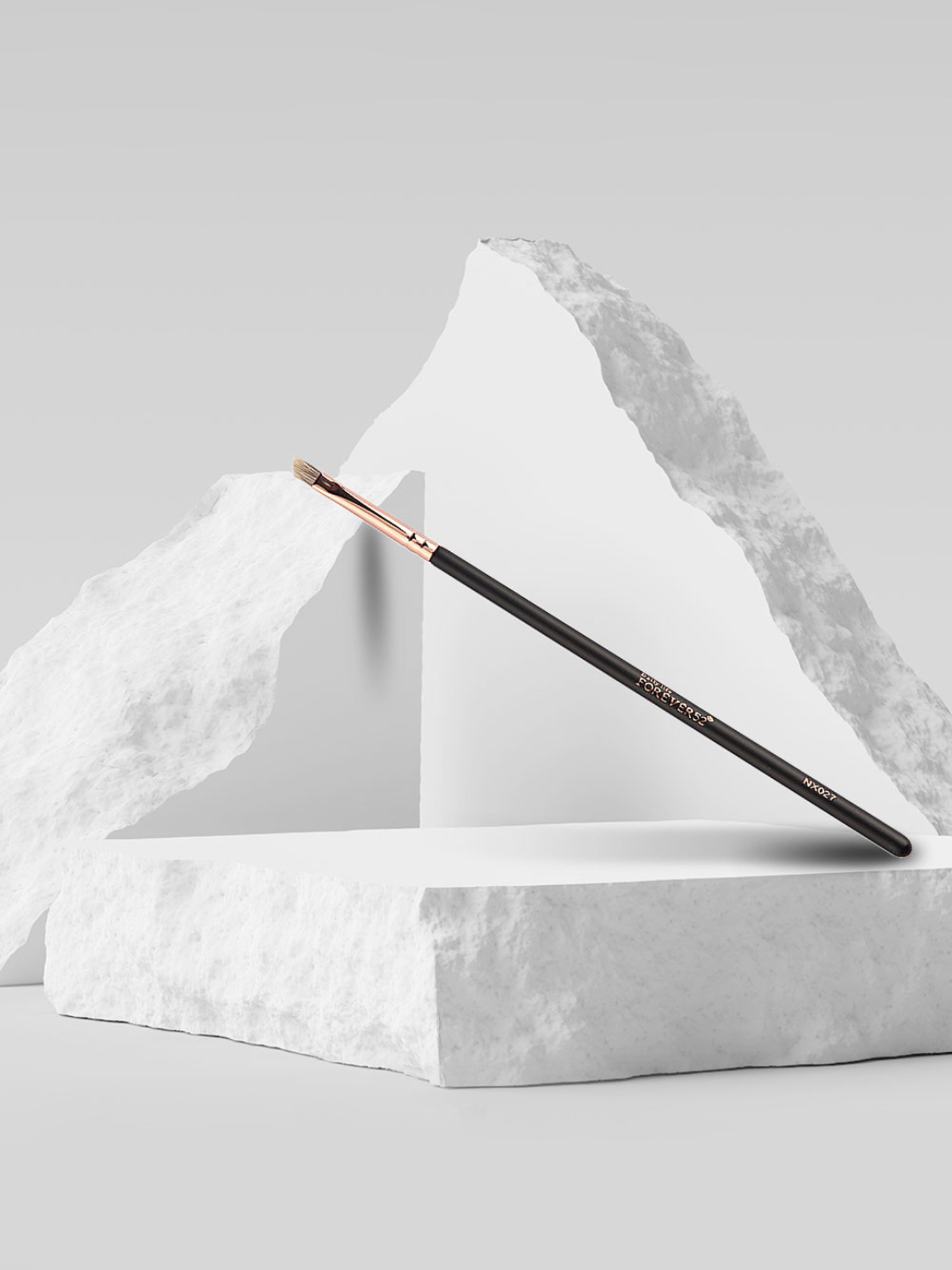 Daily Life Forever52 Precise Eyebrow Brush