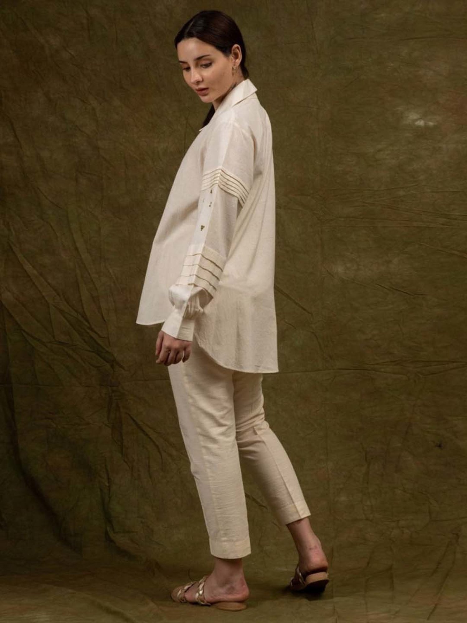 Mushio Off White Carla Floral Hand Embroidered Shirt