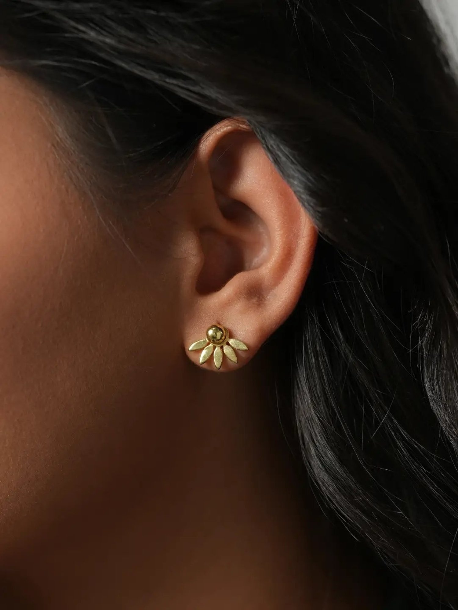 Mabel 92.5 Sterling Silver Leaf Fan Stu Stud Earrings for Women