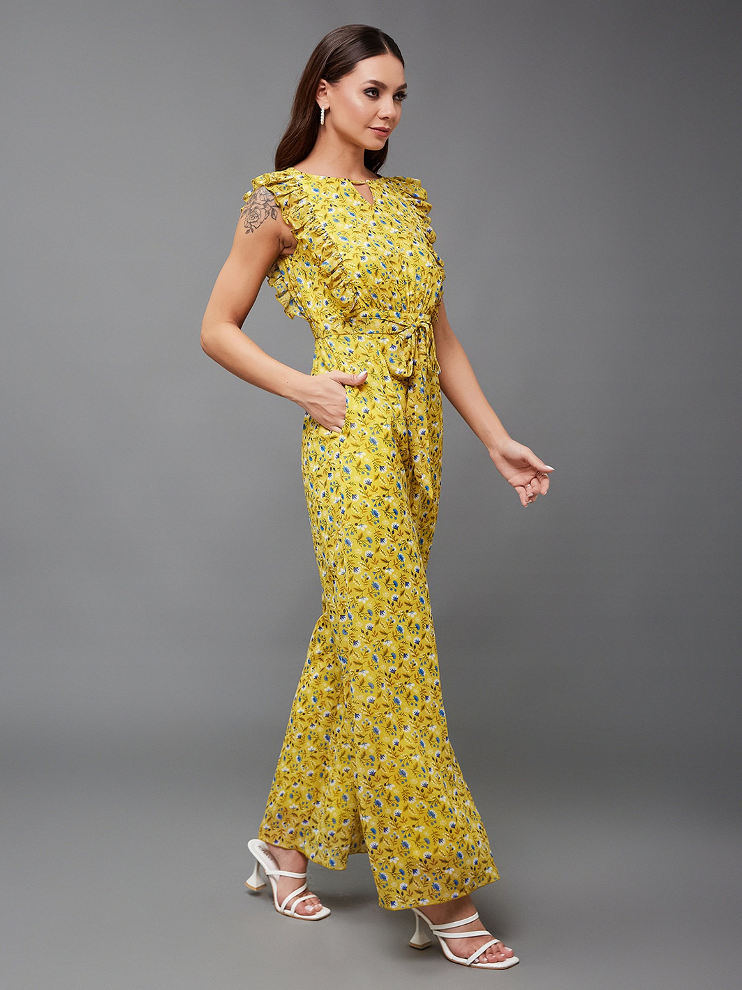 Miss Chase Yellow & Blue Georgette Floral Print Jumpsuit