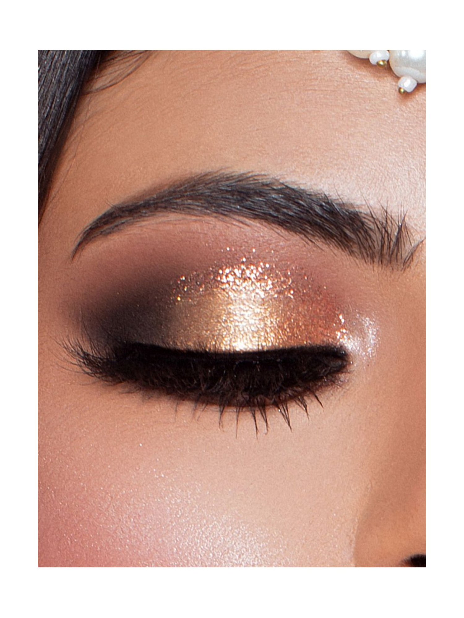 C2P PROFESSIONAL MAKEUP Chic Butter Eye Base Primer Black - 4 gm