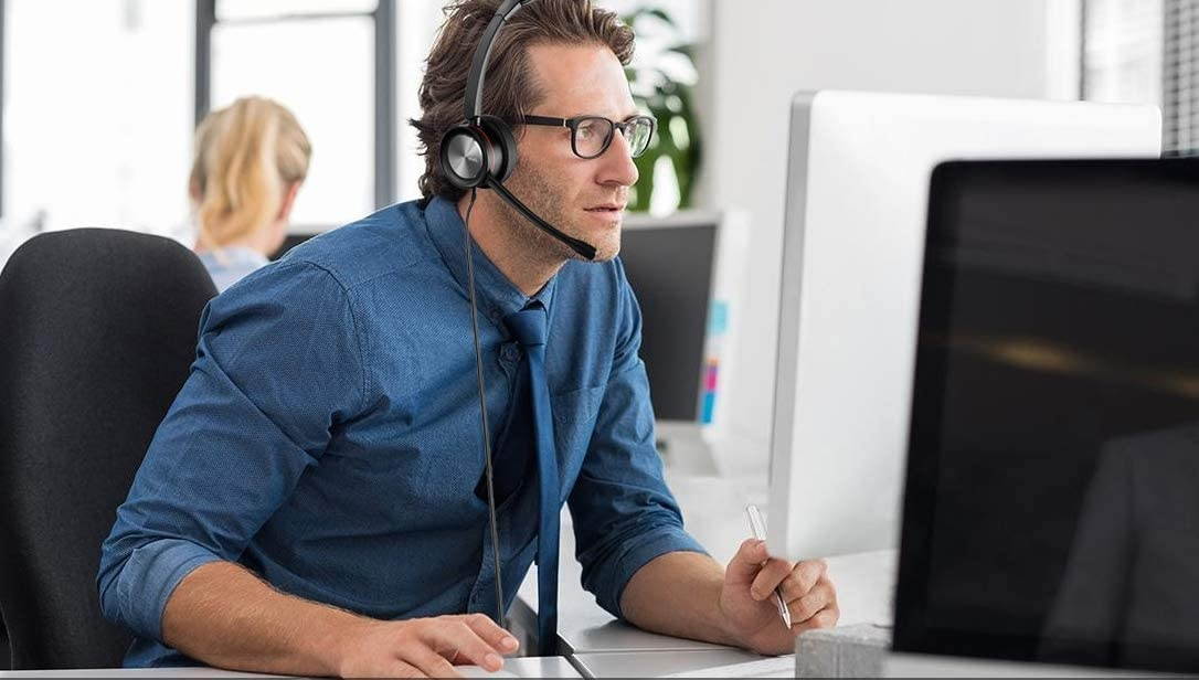 Jiade USB Headset for Call Center Skype ChatComputer Phone Headset with Noise Cancelling mic Voice Recognition Comfortable Speech DictationPC Headphone with Mic Mute Volume Control