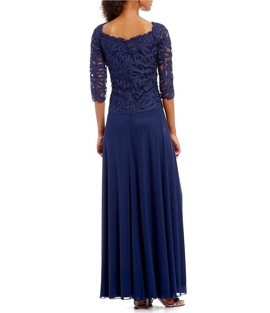 Soulmates Embroidered Lace 3/4 Sleeve Boat Neck Gown