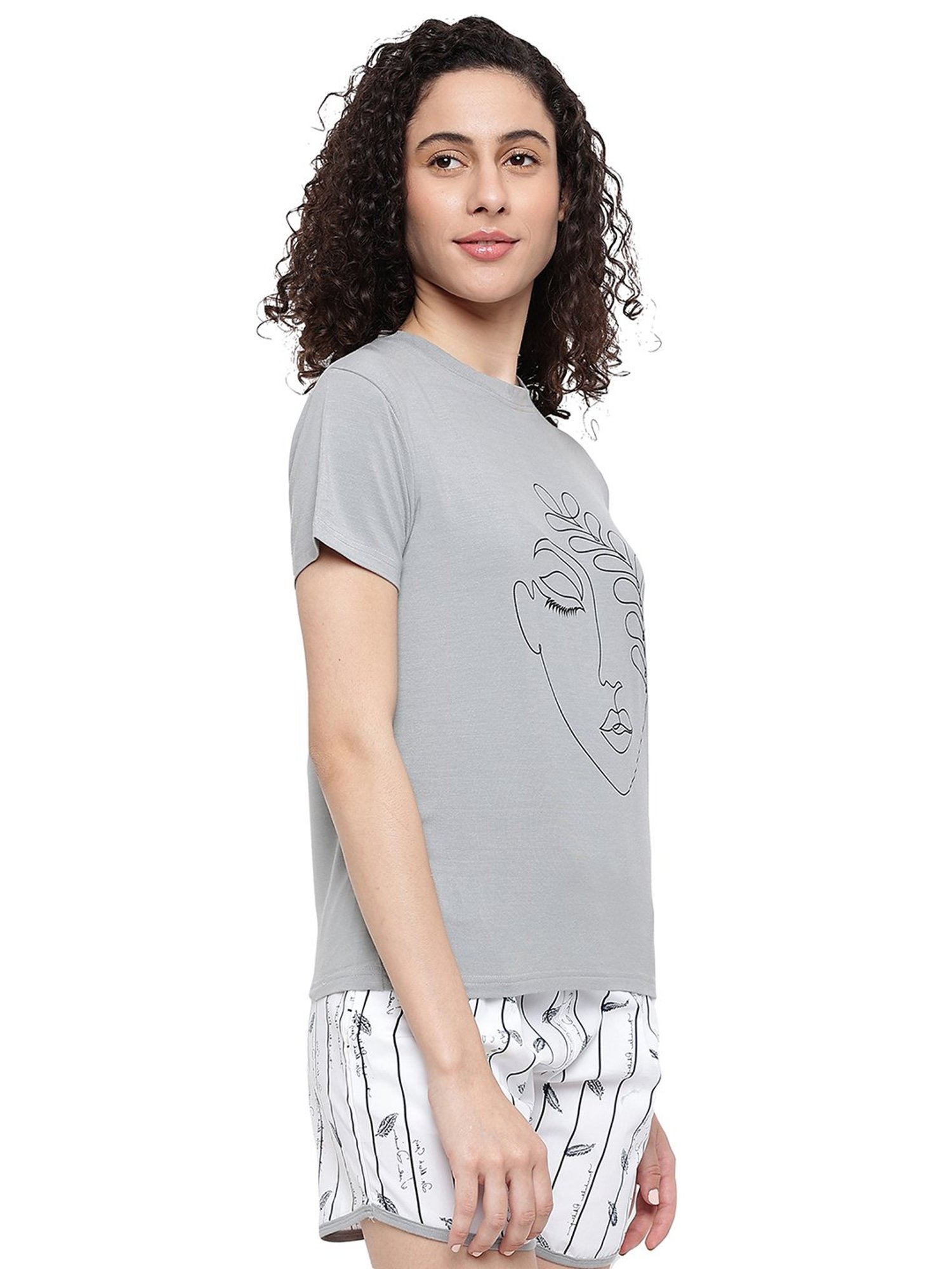 La Intimo Grey Printed T-Shirt With Shorts