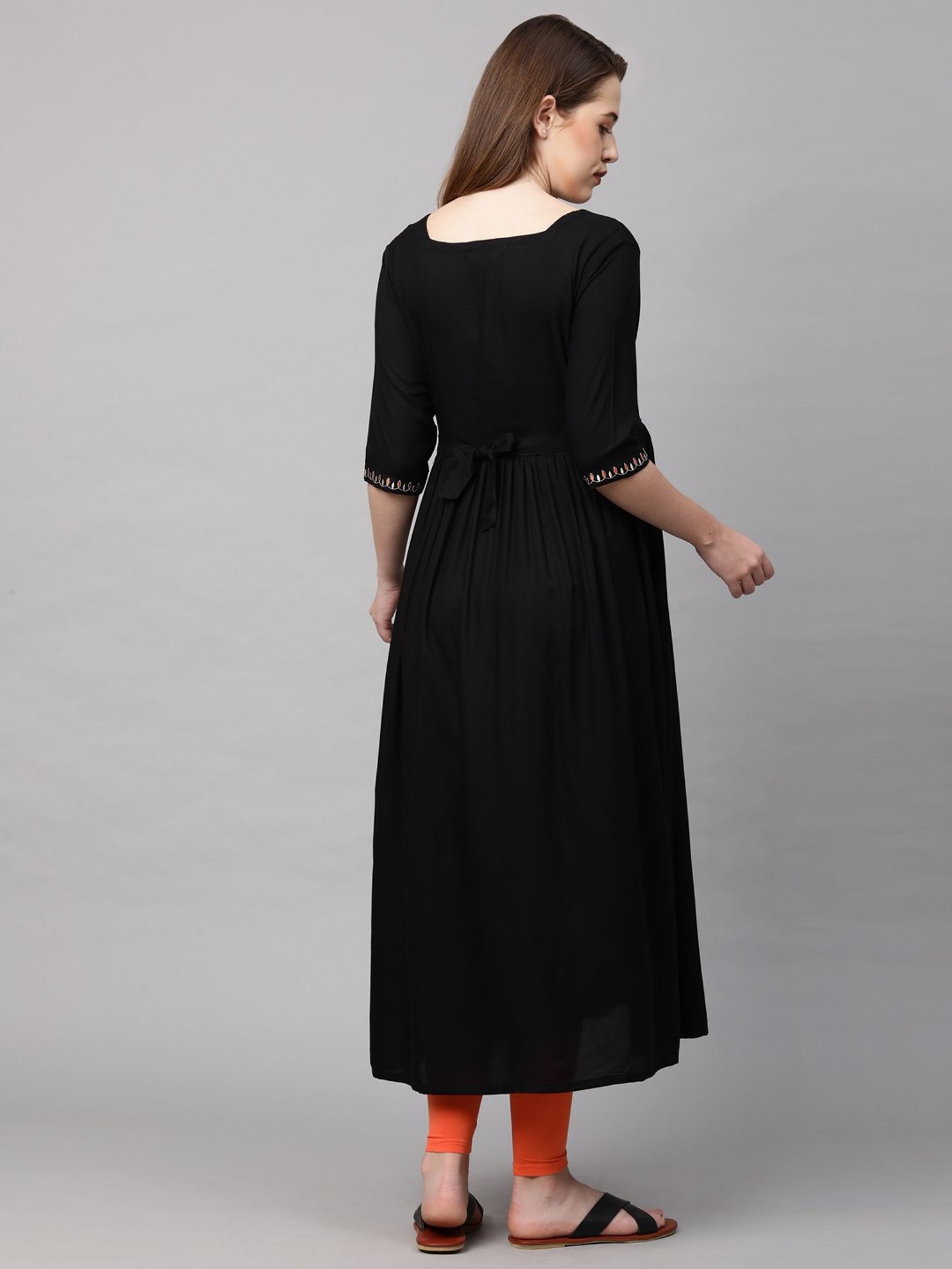 MomToBe Black Embroidered Maternity Kurta