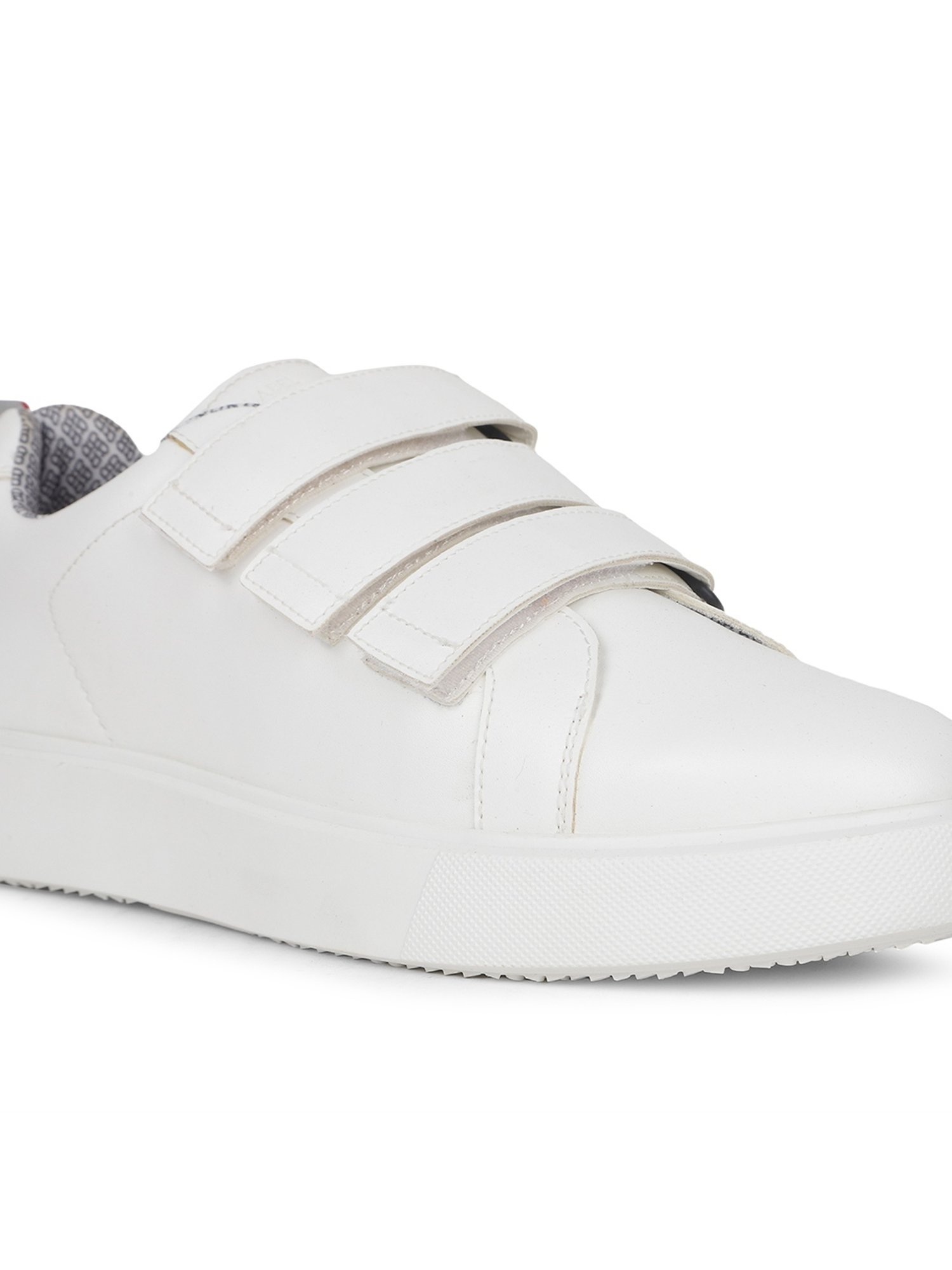 Bata Men's LESUIRE White Casual Sneakers