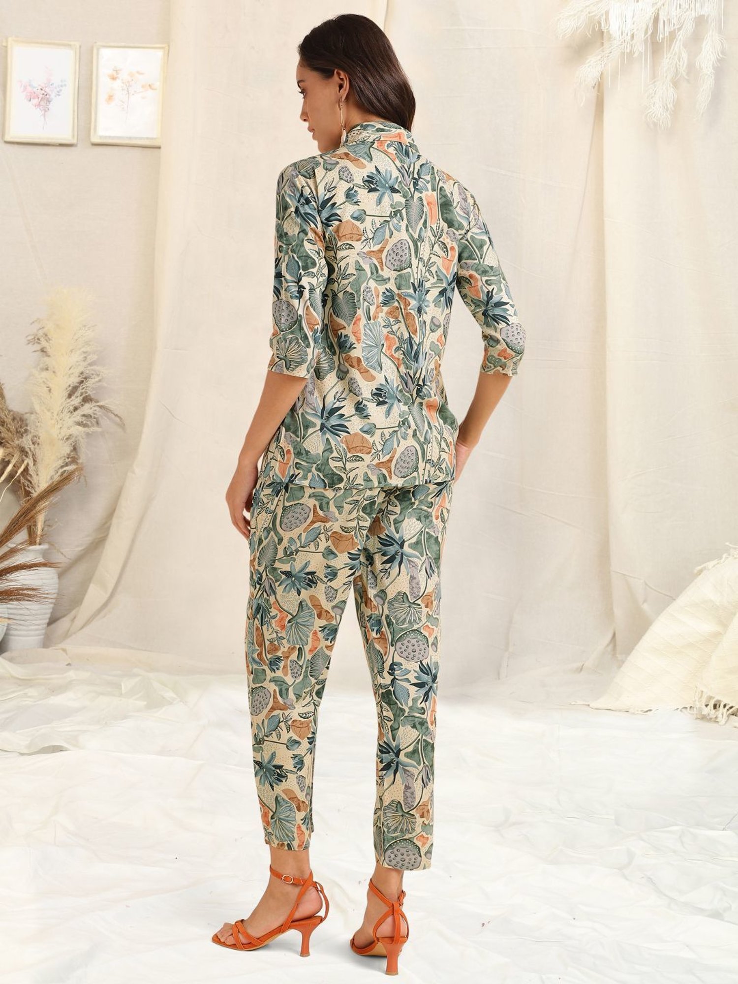 MIRCHI FASHION Green Printed Shirt Pant Set