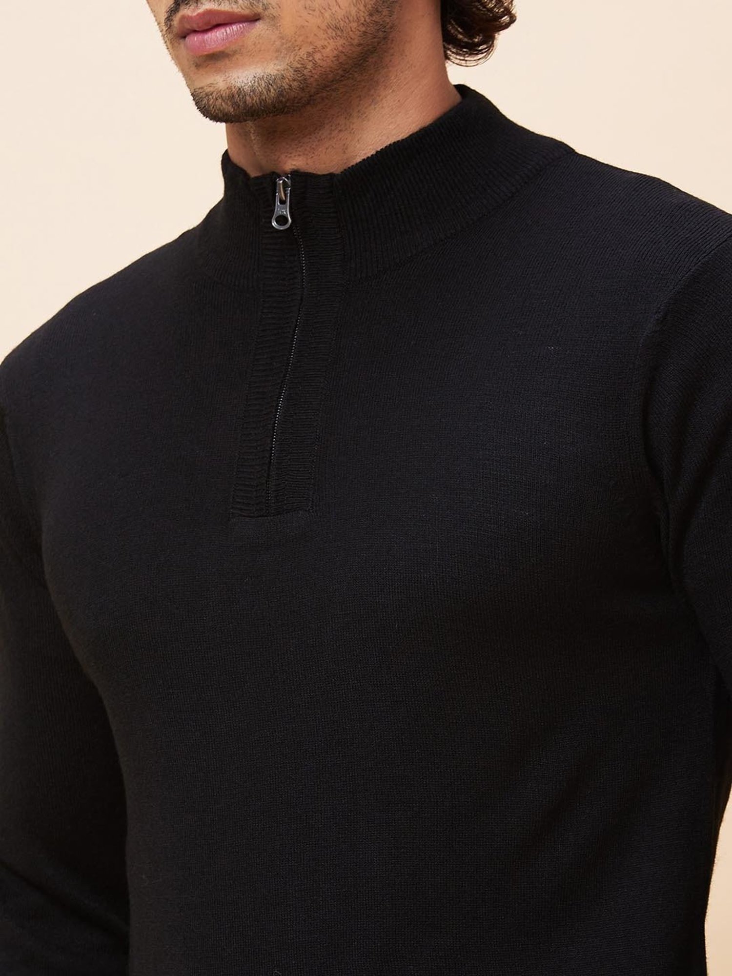 Globus Black Regular Fit Sweater