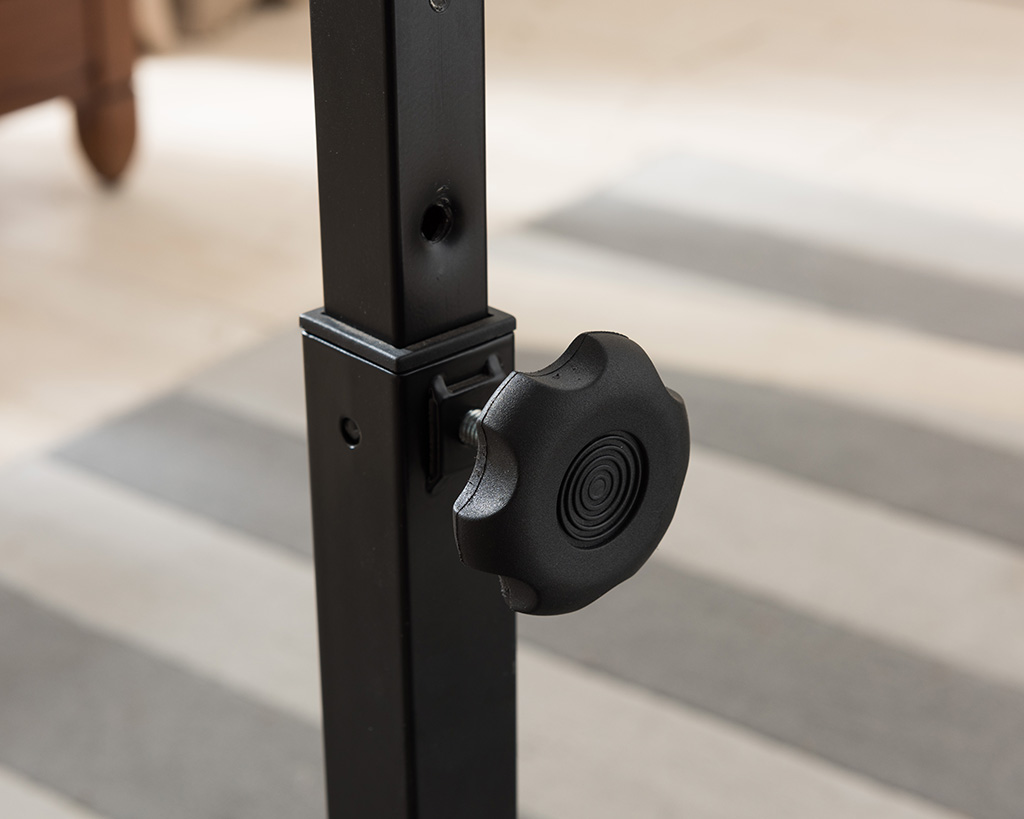 Pro Racer Steering Wheel Stand for use with Thrustmaster, XBox One, Logitech, PS4