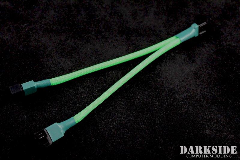 Darkside 4-Pin Dual Fan Power Y-Cable Splitter - Green UV (DS-0476)