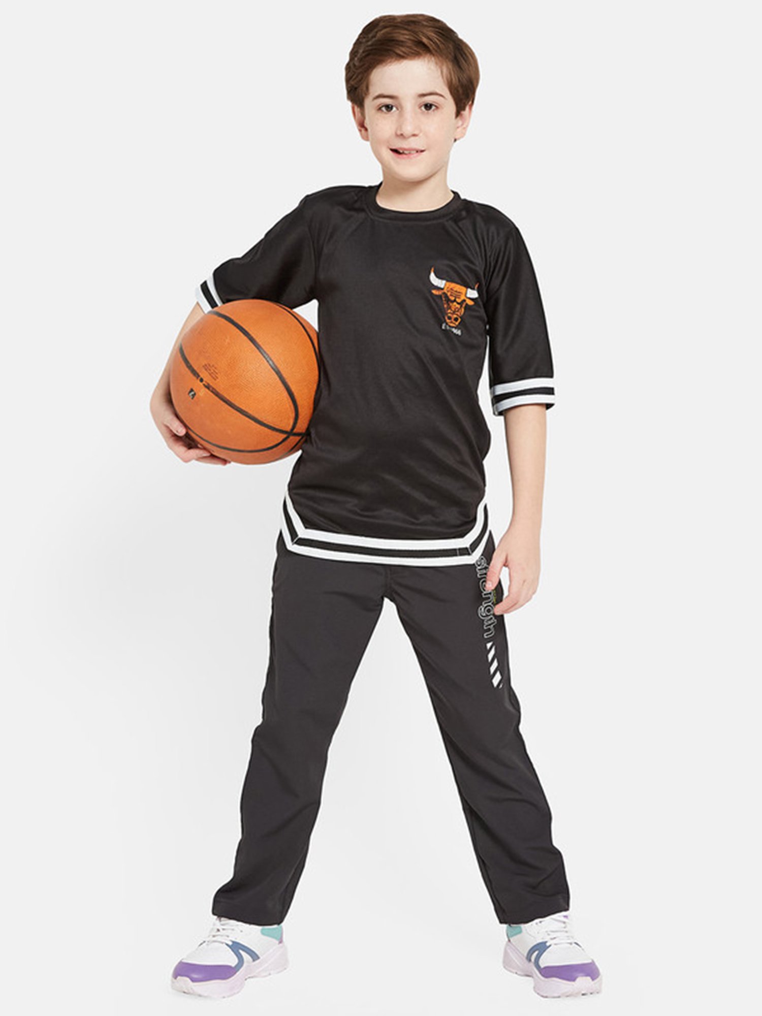 Octave Boys Black Solid Trackpants