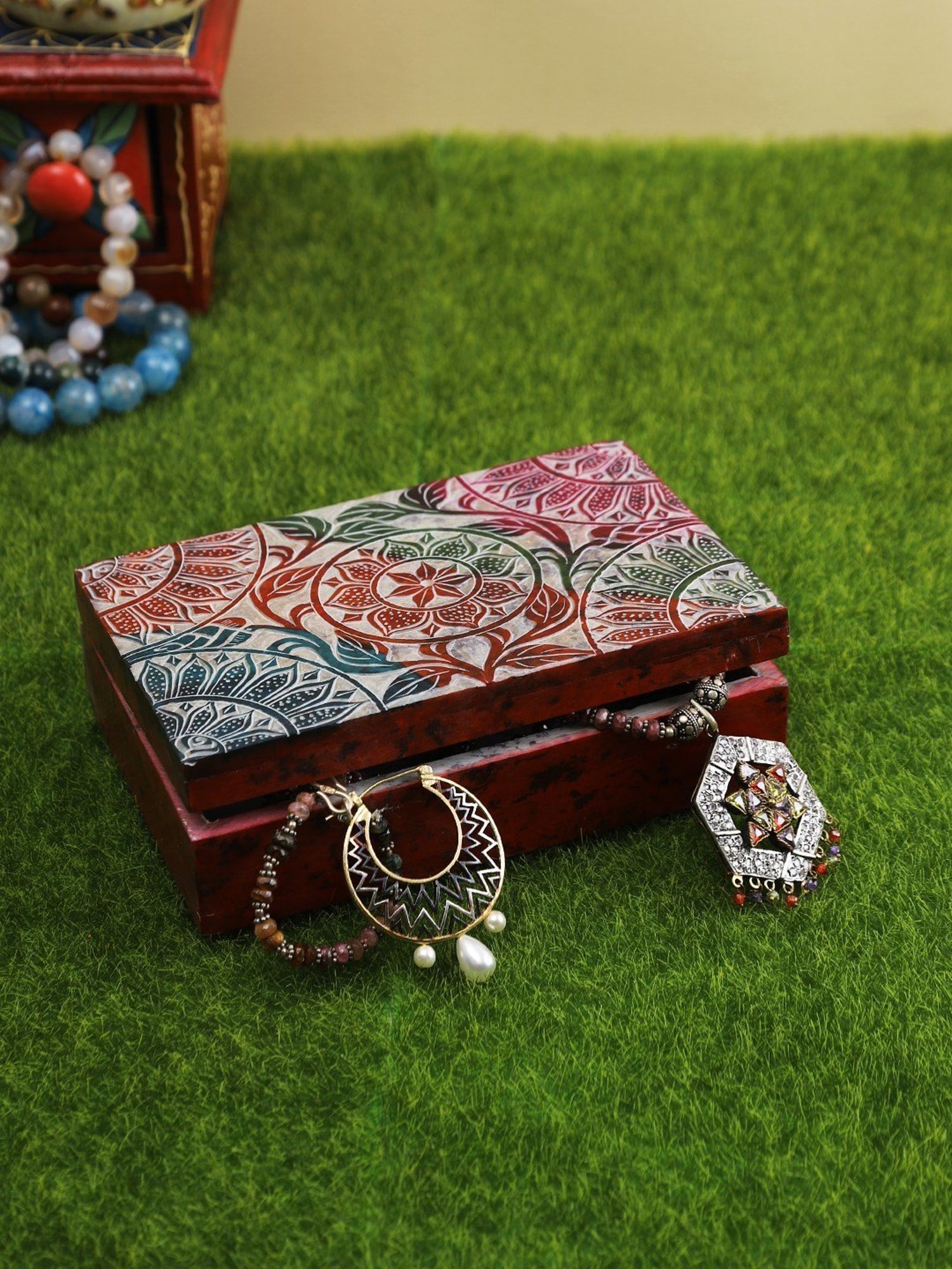 Aapno Rajasthan Multicolor Jewellery box