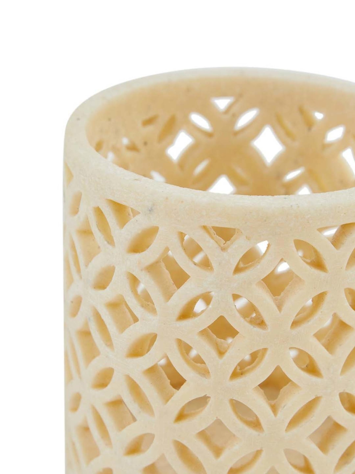 Darice Pack of 2 Cleveland Vintage Lighting Edison Style E12S Base Flame Candelabra Bulbs