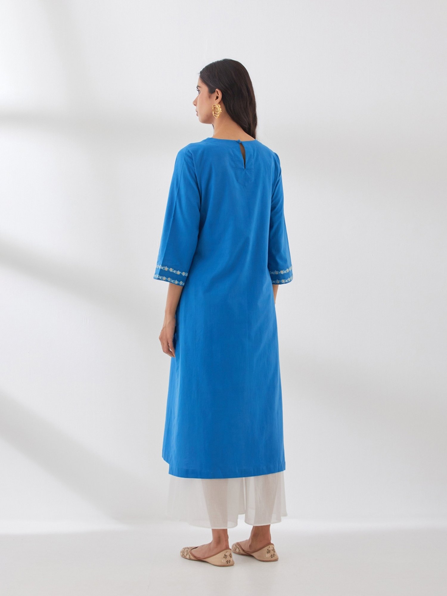 Smriti Gupta Pesas Blue Kurta