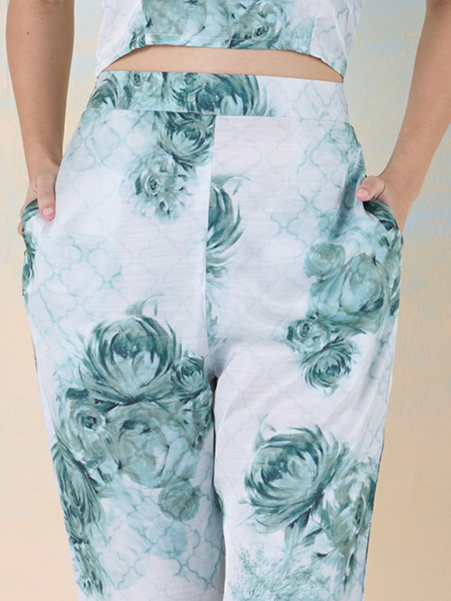 navyasa by liva Green Top & Pants With Jacket Set