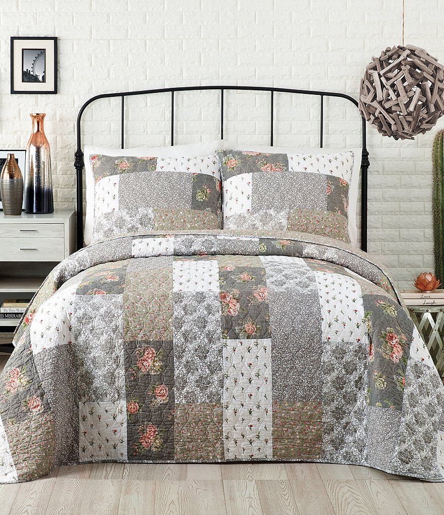 Jessica Simpson Floribunda Patchwork Quilt