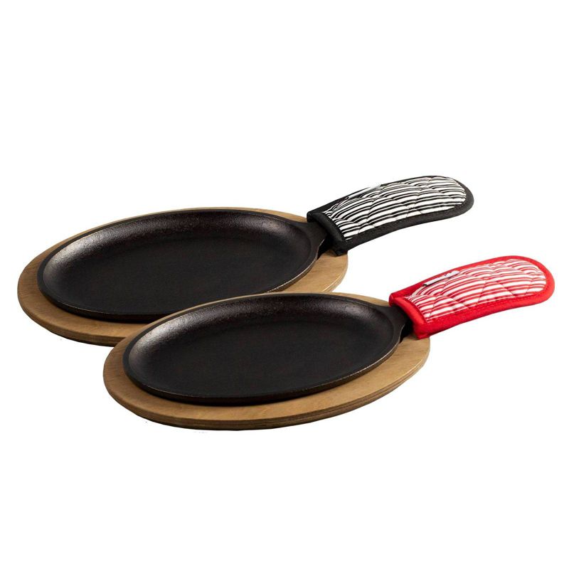 Lodge Seasoned Cast Iron Serve in Style Set